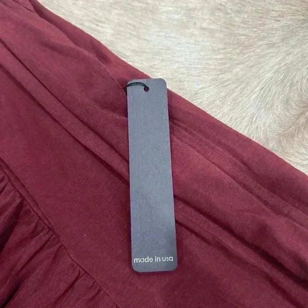 Revolve Krisa Wide Leg Flowy Stretch Pants Women Maroon/Burgundy Size Large NWT - Picture 4 of 7